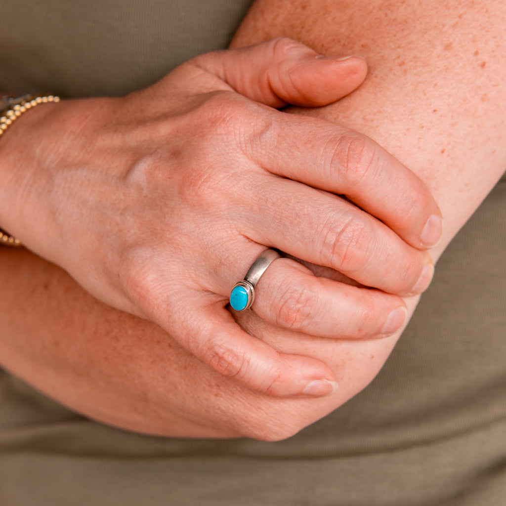 Oval Turquoise Ring